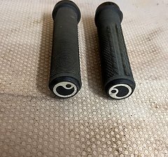 Ergon GFR1 Factory Griffe Frozen Stealth / Grey