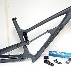 Zerode Katipo 29" 160mm Carbon+Pinion C1.12+Gates - (zerode taniwha nicolai)