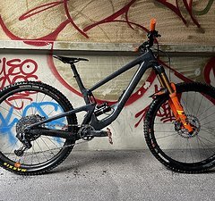 Santa Cruz Bicycles Megatower 1 CC XL