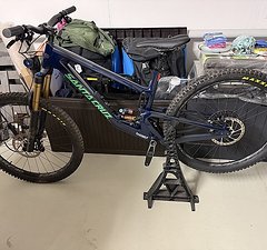Santa Cruz Bicycles Megatower V2 CC - Eagle Transmission
