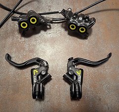 Magura MT 7 Set (vorne und hinten) inkl. 2x MDR-P Scheiben