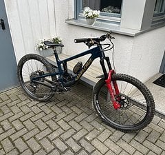 Santa Cruz Bicycles Nomad - Enduro - in Größe L - Custom Build