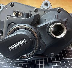 Shimano E8000