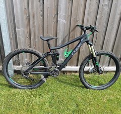 Cube STEREO 160 C:62 RACE 27,5 carbon green 18"