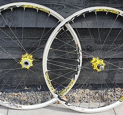 Mavic Deemax 26" plus extra Felgen/Speichen