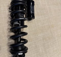 RockShox Super Deluxe Coil Select R 205x62,5 Trunnion