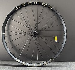 Mavic E-Deemax S 30 29" Boost Centerlock 15x110 Enduro Vorderrad