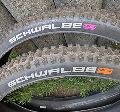 Schwalbe Tacky Chan 27.5x2.4 Supergravity soft 30 km alt