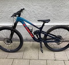 Trek Slash