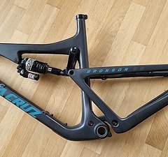 Santa Cruz Bicycles Santa Cruz Bronson V2 CC Rahmen inkl. Dämpfer Frame Größe L Boost