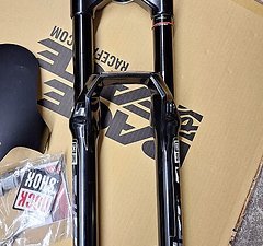 RockShox ZEB SELECT 29" 180mm