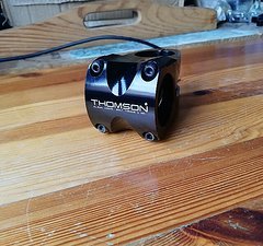 Thomson Elite X4 Vorbau 31,8 x 40 mm