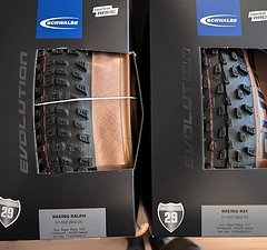 Schwalbe Racing RAY & RALPH Set, 29x2.25 SuperRace Addix Sp