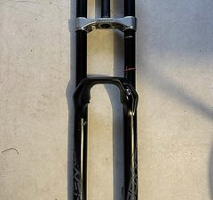 RockShox Boxxer Charger RC2 DH Doppelbrückenfedergabel 29 Zoll