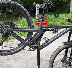 Yeti Cycles SB130 top do it all bike