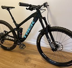 Trek Slash 9.8