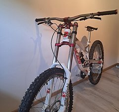 YT Industries Tues 2.0 Limited World Cup