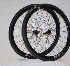 DT Swiss E 1800 28" 100x12/142x12 Sram XD inkl. Vittoria Reifen 32mm