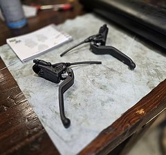 Magura 3 finger lever