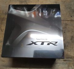 Shimano XTR M9020 MTB Umwerfer (2 x 11-fach) high clamp side
