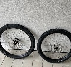Specialized Mullet Laufradsatz Alu + Bereifung