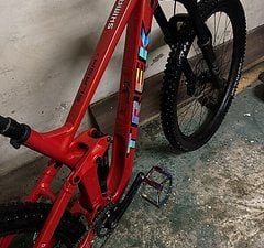 Trek Slash