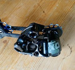 SRAM X0 Carbon Typ2, schwarz, gebraucht, für 10-fach, 212g, Carbonkäfig