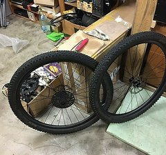 Nonplus Components Non+ Components, Tune Dezibel Laufradsatz 29 Carbon Non Boost 1237,5g