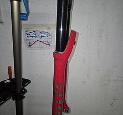 RockShox Lyrik 29“, 160mm, Rot - Charger 3!