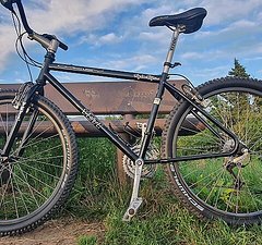 Yeti Cycles PRO F.R.O.