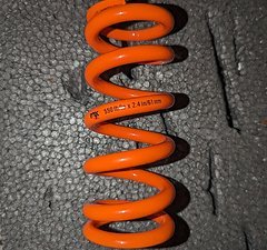 Fox SLS Super-Lightweight-Steel Feder 550 x 2.4 / 61 mm