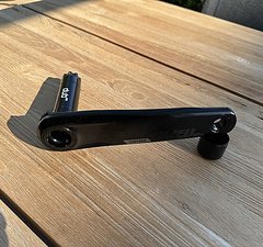 SRAM Rival Kurbel DUB Wide 172,5 mm links