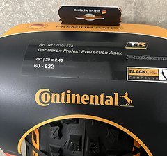 Continental SET Baron Projekt ProTection Apex BlackChili