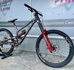 Commencal FURIOUS 27,5 Gr. L Custom Build - NEU