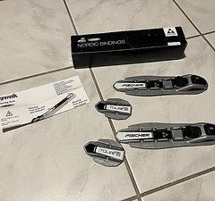 Rottefella Fischer Classic Touring Auto NNN NIS Bindung NEU schwarz-silber Langlauf