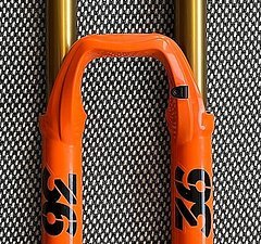 Fox 36 Factory Grip2 160mm 27,5 Gabel Shiny Orange