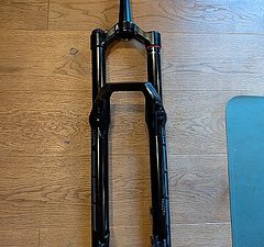 RockShox ZEB  Select+ 29" 170mm Charger 3
