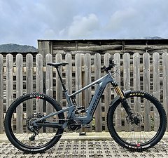 Santa Cruz Bicycles Heckler