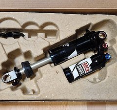 RockShox Vivid R2C 222x70 Neu