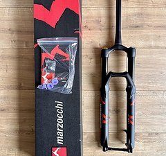 Marzocchi Bomber Z1 160mm 29" NUE