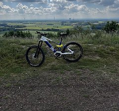 Husqvarna Hard Cross LE Gr.L nur 413km Downhill Freeride top gepflegt