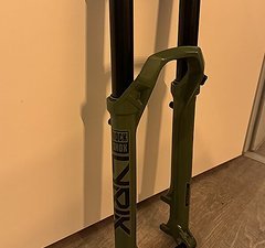 RockShox Lyrik Ultimate Charger 3 150mm 29"