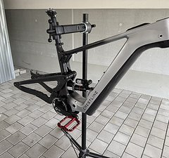 Crestline RS180 RH2 MX 2025 Bosch CX5 Framekit