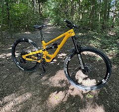 YT Industries Capra