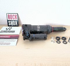 RockShox Super Deluxe Ultimate RCT 205x65mm Trunnion DebonAir - NEU