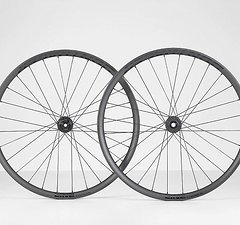 Bontrager Line Elite 30 Carbon Laufradsatz