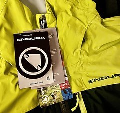 Endura Regenanzug Singletrack One Piece  Size M *neu*
