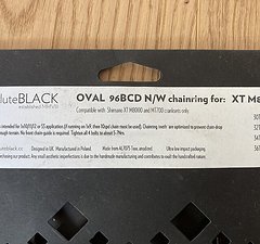 Absolute Black Ovales Kettenblatt 32T für Shimano XT M8000