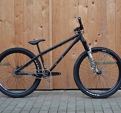 YT Industries Dirt Love