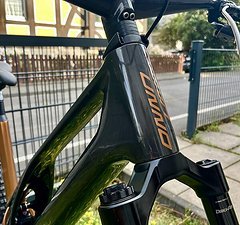 Unno Burn S3 (XL) MX AXS Enduro Bike